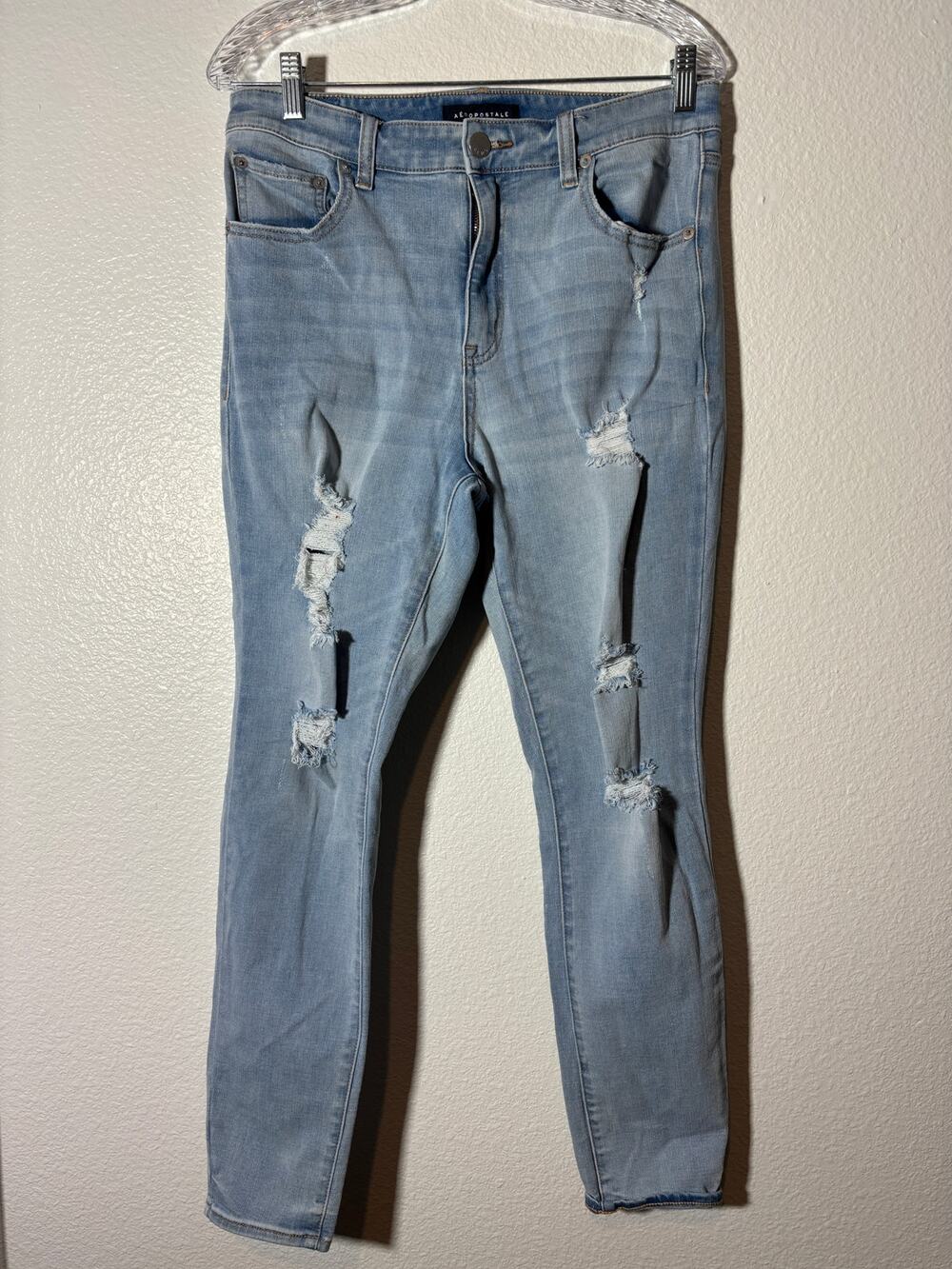 Aeropostale Women's Size 14 Reg High-Rise Jeggings Distressed Light Wash